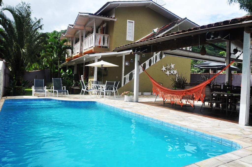 Hotel Coco Bambu Cambury à Camburi  Extérieur photo
