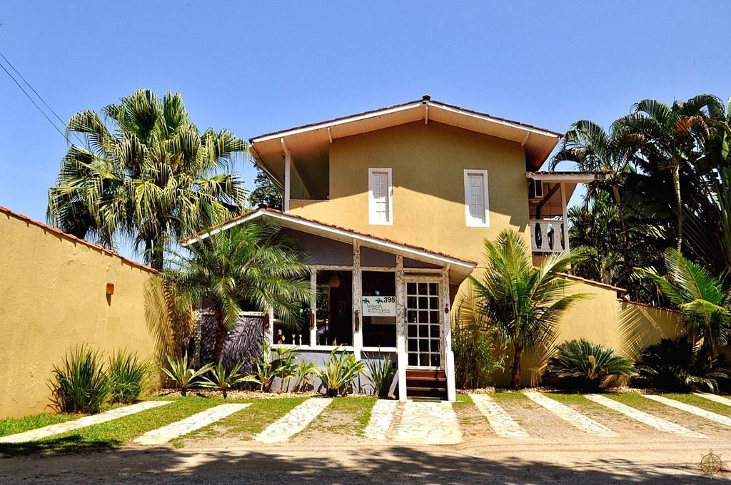 Hotel Coco Bambu Cambury à Camburi  Extérieur photo